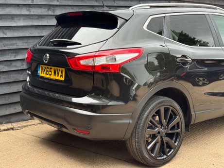 Nissan Qashqai 1.6 Qashqai Tekna dCi CVT 5dr 4