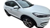 Hyundai TUCSON 1.7 CRDi Blue Drive Premium SE SUV 5dr Diesel DCT Euro 6 (s/s) (141 ps) 2
