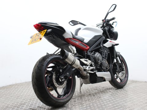 Triumph Street Triple 765 STREET TRIPLE 765 R 12