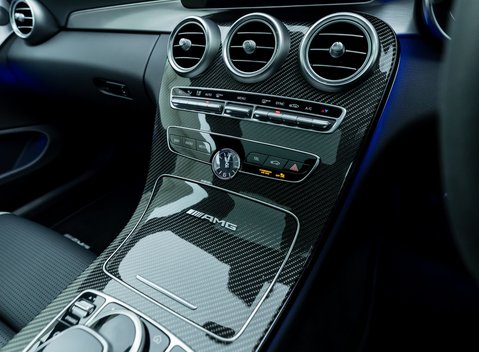 Mercedes-Benz C63 AMG S Coupe 19