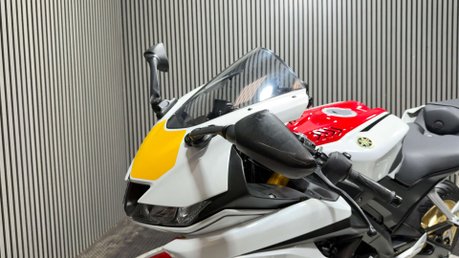 Yamaha R125 2022 MK3 SUPER SPORT 125CC 60TH ANNIVERSARY ONLY 5K 24