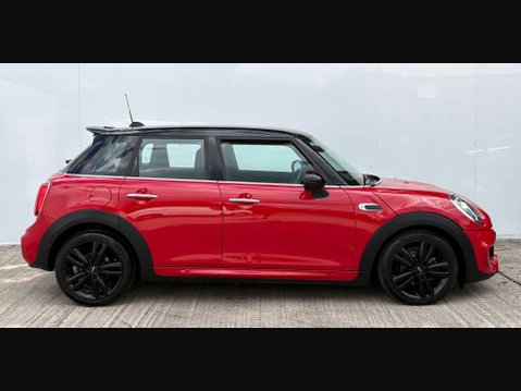 Mini Hatch 1.5 Cooper Auto 5dr 7
