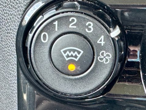 Ford Fiesta ZETEC 31