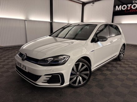 Volkswagen Golf 1.4 TSI 8.7kWh GTE Advance DSG Euro 6 (s/s) 5dr