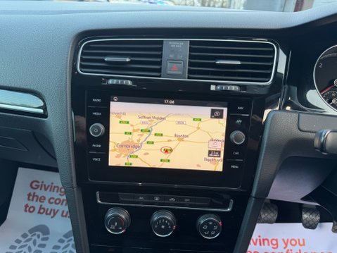 Volkswagen Golf GT TDI BLUEMOTION TECHNOLOGY 10