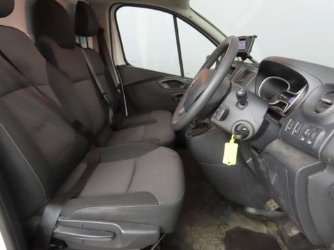 Nissan NV300 2.0 NV300 Acenta dCi 5