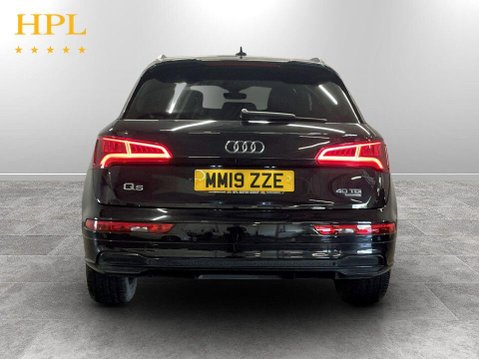 Audi Q5 2.0 TDI 40 Black Edition SUV 5dr Diesel S Tronic quattro Euro 6 (s/s) (190 6