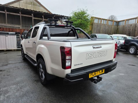 Isuzu D-Max BLADE DCB Auto 6
