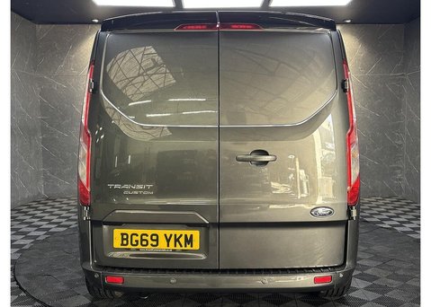 Ford Transit Custom 2.0 280 EcoBlue Limited Panel Van 5dr Diesel Manual L1 H1 Euro 6 (s/s) (130 7