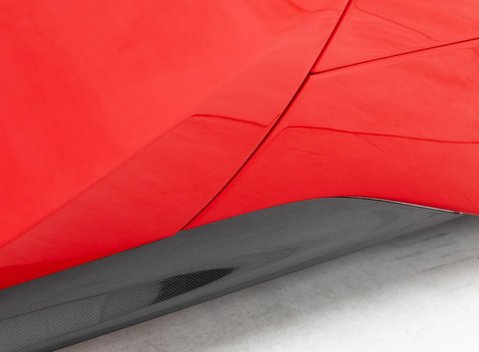 Ferrari SF90 Stradale 27