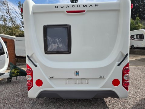 Coachman VIP 460  4