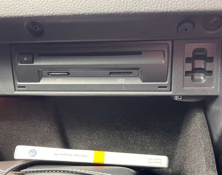 Volkswagen Golf 2.0 Golf R TSi 4WD 5dr 56