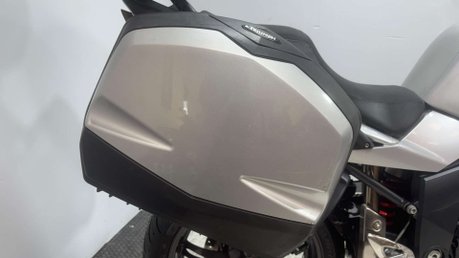 Triumph Sprint 2006 36K FULL LUGGAGE NEW MOT WARRANTY VERY CLEAN TOURER 17