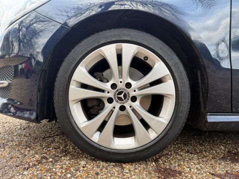 Mercedes-Benz B Class 2.1 B200d Sport (Executive) 7G-DCT Euro 6 (s/s) 5dr 28