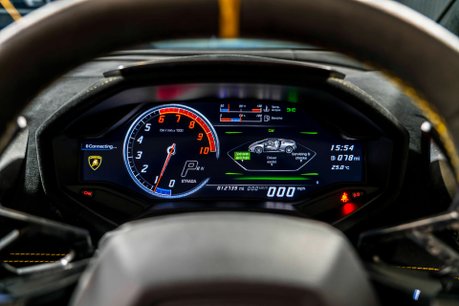 Lamborghini Huracan PERFORMANTE SPYDER. NOW SOLD. SIMILAR REQUIRED. PLEASE CALL 01903 254800. 27