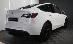 Tesla Model Y LONG RANGE AWD 20" Induction Alloys Acceleration Boost One Owner GROK AI  4
