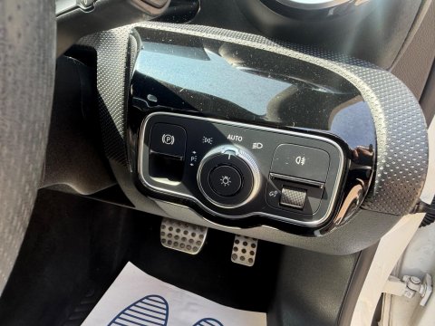 Mercedes-Benz A Class 1.3 A200 AMG Line 7G-DCT Euro 6 (s/s) 5dr 23