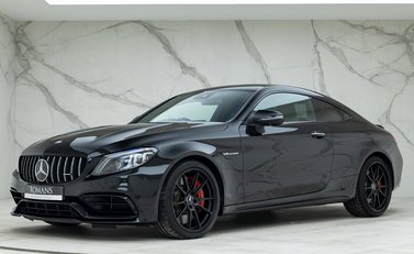 Mercedes-Benz C Class C63 S Night Edition 6