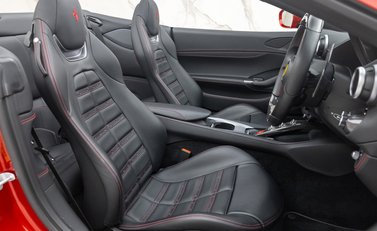 Ferrari Portofino 16