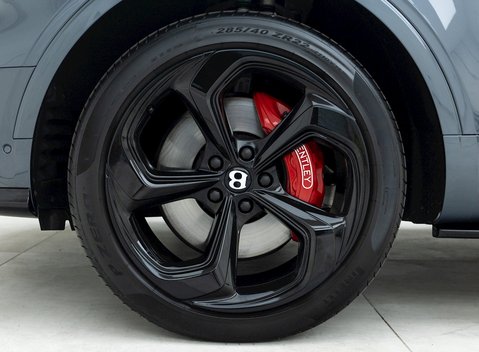 Bentley Bentayga V8 S 8