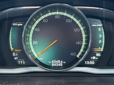 Volvo XC60 D5 R-DESIGN LUX NAV AWD 12