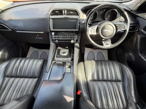 Jaguar F-Pace 2.0 D240 Portfolio SUV 5dr Diesel Auto AWD Euro 6 (s/s) (240 ps) 55