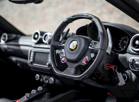 Ferrari California T 13