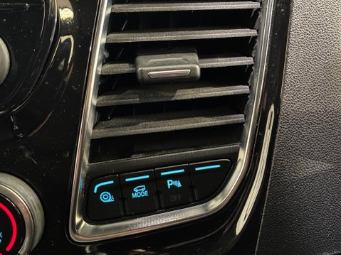 Ford Tourneo Custom 2.0 320 EcoBlue Titanium L2 Euro 6 (s/s) 5dr 29