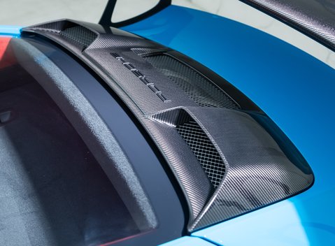 Porsche 911 GT2 RS Weissach (991) 44
