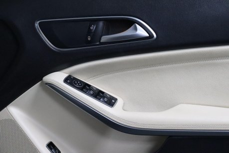 Mercedes-Benz GLA GLA 200 SE 36