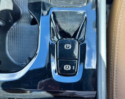 Volvo XC40 2.0 XC40 Inscription Pro T4 Auto 5dr 50