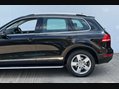 Volkswagen Touareg 3.0 Touareg V6 TSi Hybrid Auto 4WD 5dr 54