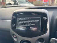 Toyota Aygo 1.0 VVT-I X-PLAY TSS 17