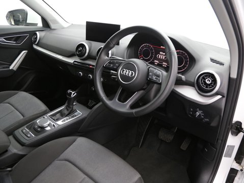 Audi Q2 1.5 TFSI CoD 35 Sport S Tronic Euro 6 (s/s) 5dr 23