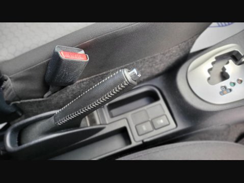 Toyota Yaris VVT-I T SPIRIT 37