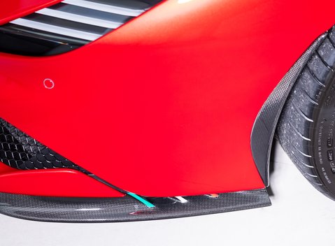 Ferrari SF90 Spider 32