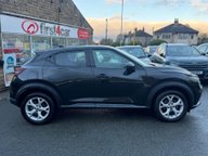 Nissan Juke DIG-T N-CONNECTA 8