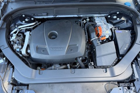 Volvo XC60 RECHARGE T8 ULTIMATE DARK AWD -PLUG IN HYBRID - VAT Q -PAN ROOF  66