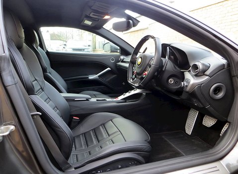 Ferrari F12 Berlinetta 10