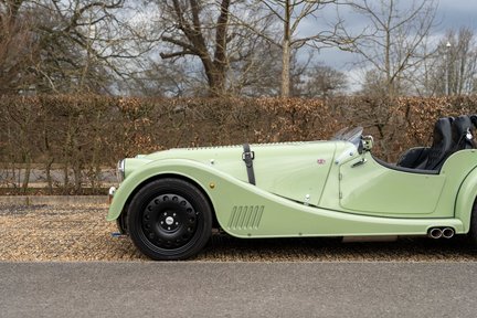 Morgan Plus Eight Speedster London Edition 15