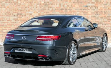 Mercedes-Benz S Class S63 Coupe 9
