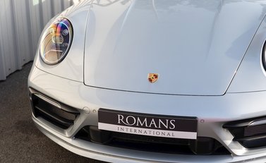 Porsche 911 Carrera 4S (992) 25