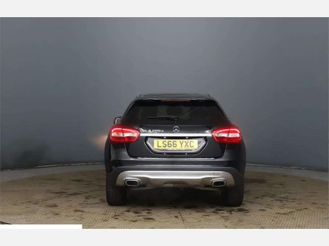Mercedes-Benz GLA 2.1 GLA200d Sport Euro 6 (s/s) 5dr 8