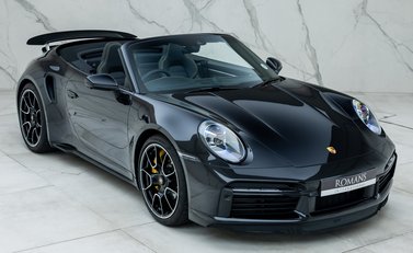 Porsche 911 Turbo S Cabriolet (992) 11