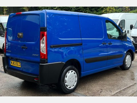 Peugeot Expert 2.0 HDi Panel Van 4dr Diesel Manual L1 H1 (196 g/km, 136 bhp) 13