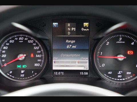 Mercedes-Benz GLC 2.1 GLC250d AMG Line (Premium Plus) G-Tronic 4MATIC Euro 6 (s/s) 5dr 28