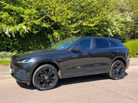 Jaguar F-Pace 2.0 D200 MHEV R-Dynamic HSE Black Auto AWD Euro 6 (s/s) 5dr 56