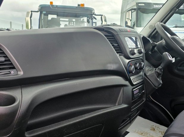 Iveco Daily Daily 72C18HA8 Auto Business Dropside 10