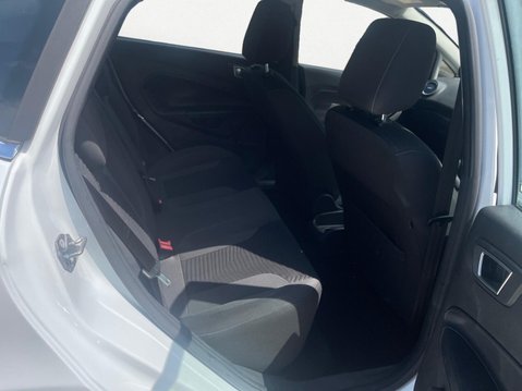 Ford Fiesta 1.0T EcoBoost Zetec Euro 6 (s/s) 5dr 16