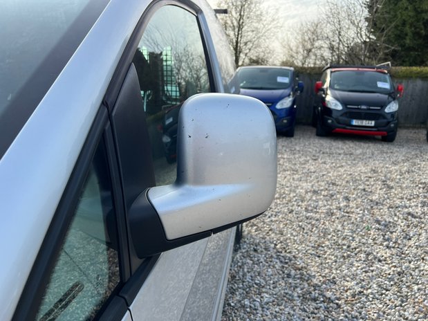 Volkswagen Caddy SWB L1H1 Low Roof Highline C20 Air Con Alloys Sensors EURO 6 NO VAT 20